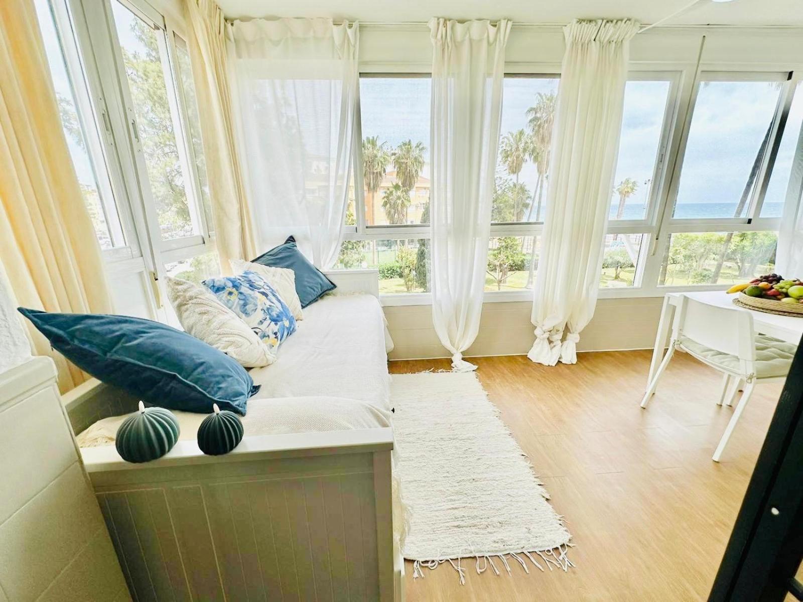 Estudio Pepa Luna Algarrobo Beach Malaga Exterior photo