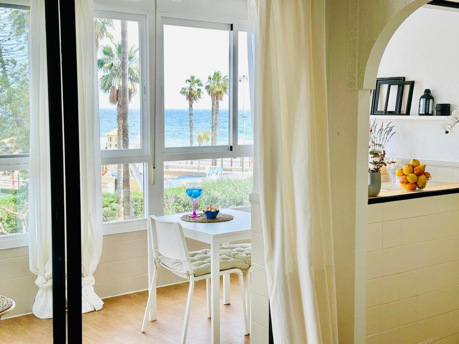 Estudio Pepa Luna Algarrobo Beach Malaga Exterior photo